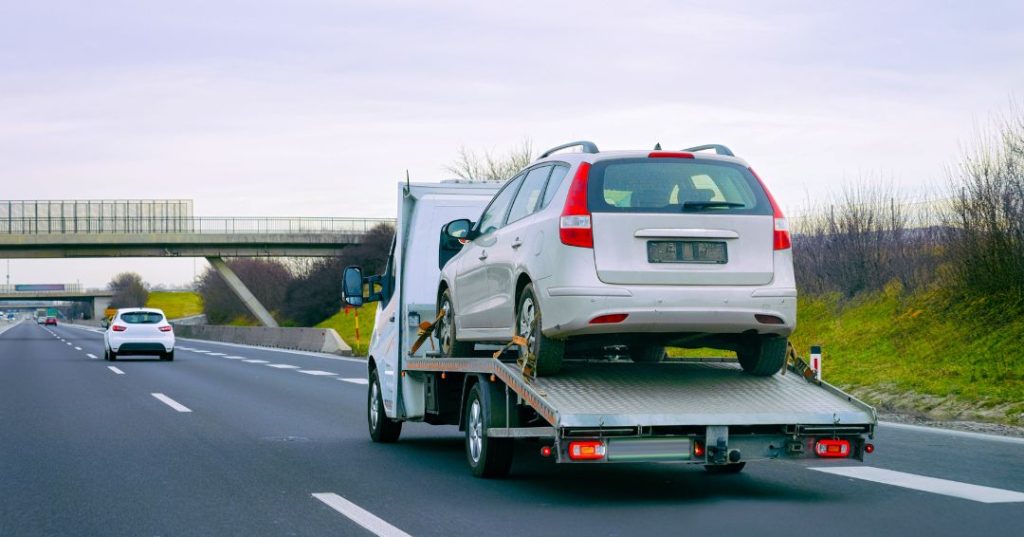 Como Solicitar Guincho em Botucatu: 4 Passos Simples capa guincho em Botucatu
